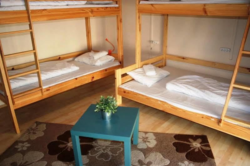 Walking Bed Budapest Downtown Vandrehjem Eksteriør billede