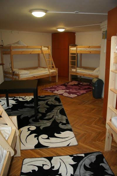Walking Bed Budapest Downtown Vandrehjem Eksteriør billede
